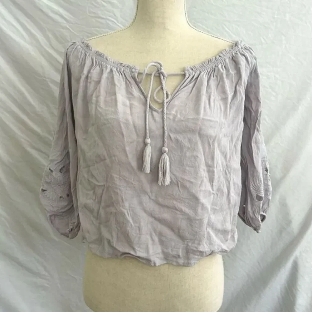 ASTR‎ The Label Purple Blouse Laser Cut Puff Sleeve Boho Crop Small